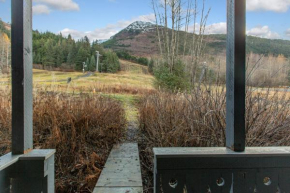 East Condo #208 Girdwood